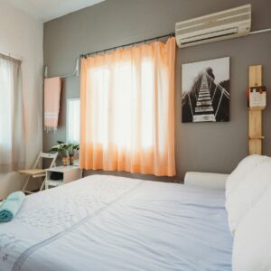Addressing Allergy Concerns in Family Beach Rentals